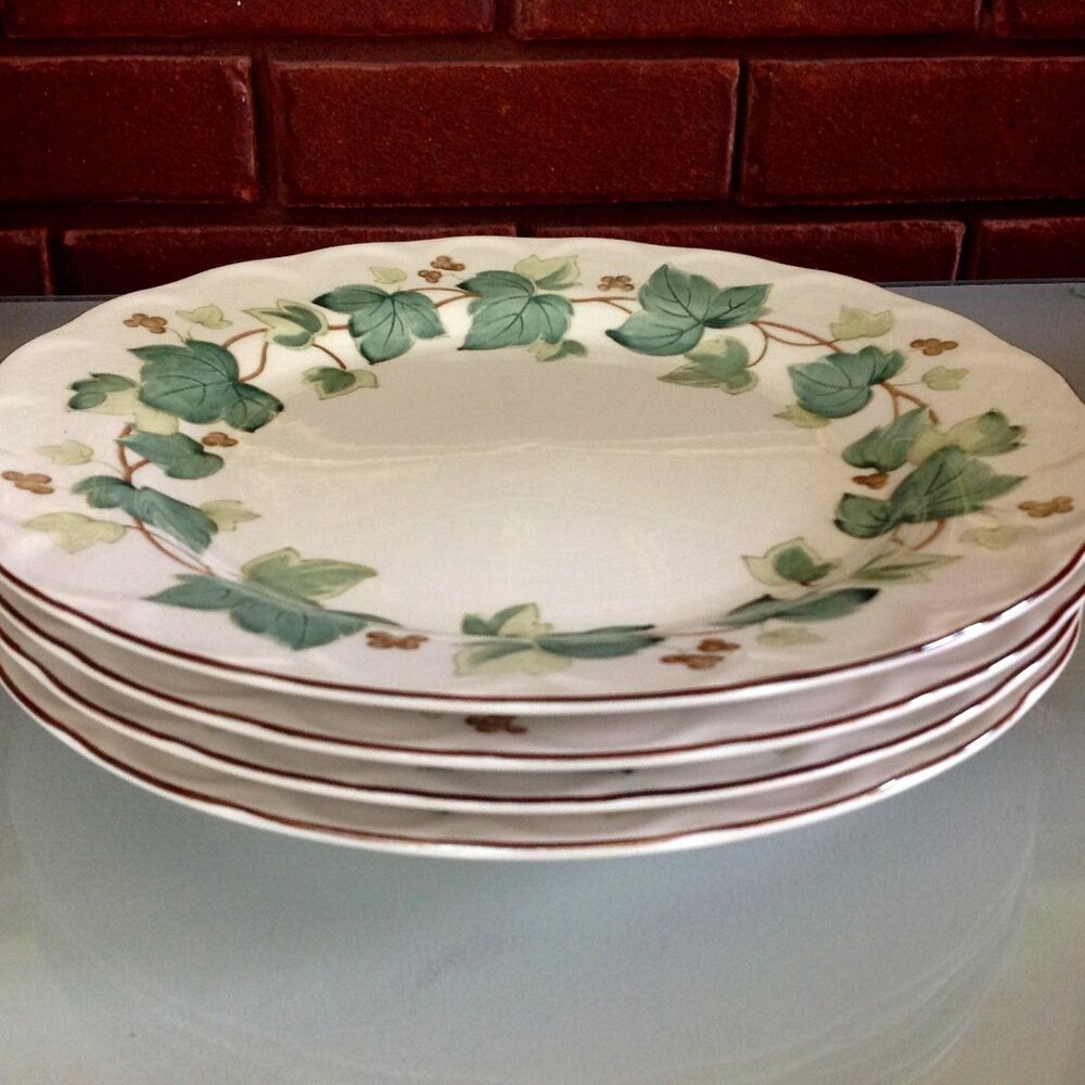 Set of 4 Nikko Greenwood China Dinner Plates